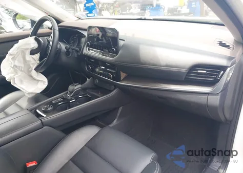 2021 Nissan Rogue Sl Intelligent Awd z USA, uszkodzony, nr VIN JN8AT3CB2MW233105